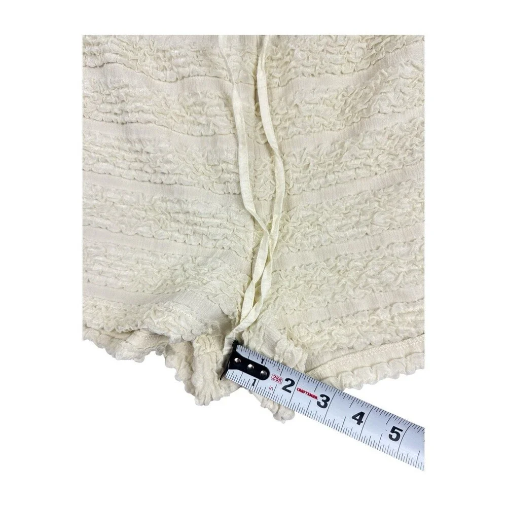 Lioness Kourt Bloomer Shorts L Porcelain Ivory Textured Ruffle Drawstring